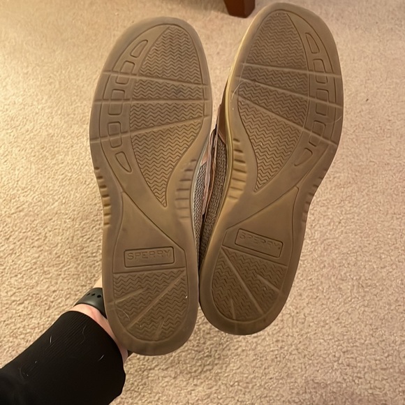 Worn once Sperry Topsiders - Picture 3 of 3